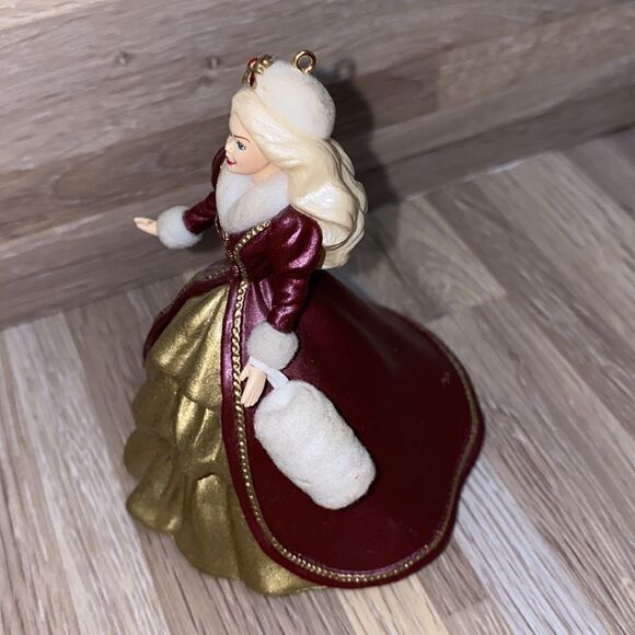 Barbie hallmark vintage decorations set of 3 holiday Barbie dolls 90s Christmas - Picture 10 of 16